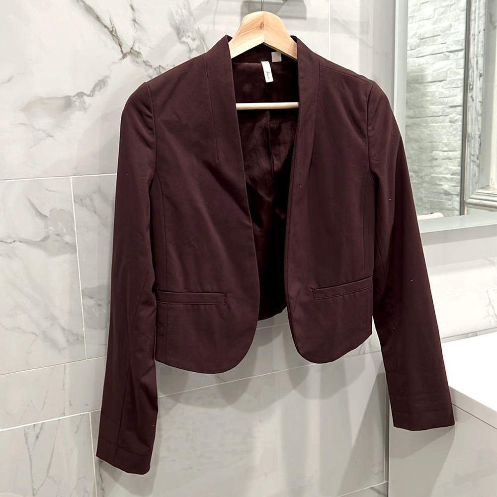 Purple crop blazer